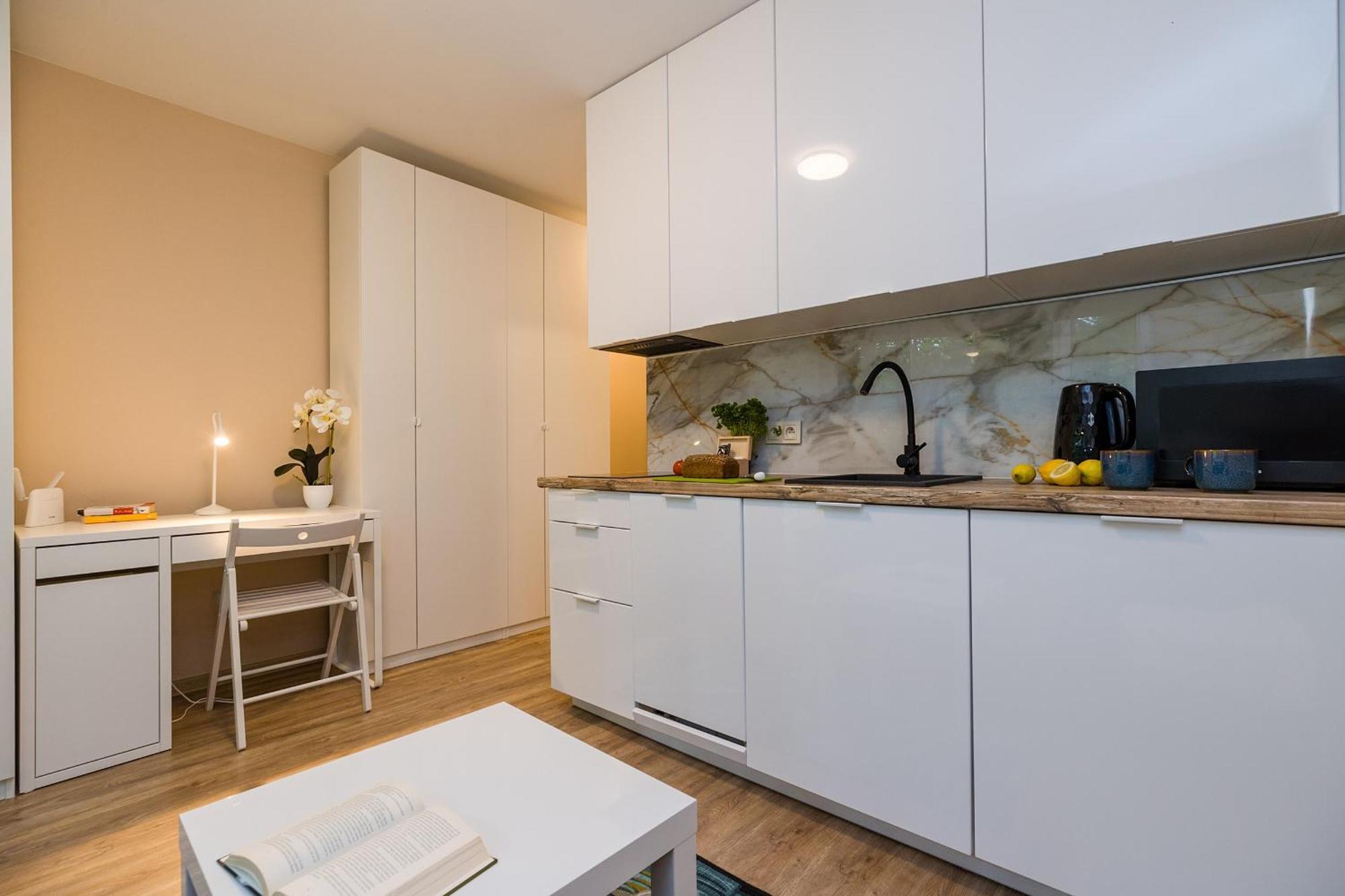Apartment Shortstaypoland Batorego *