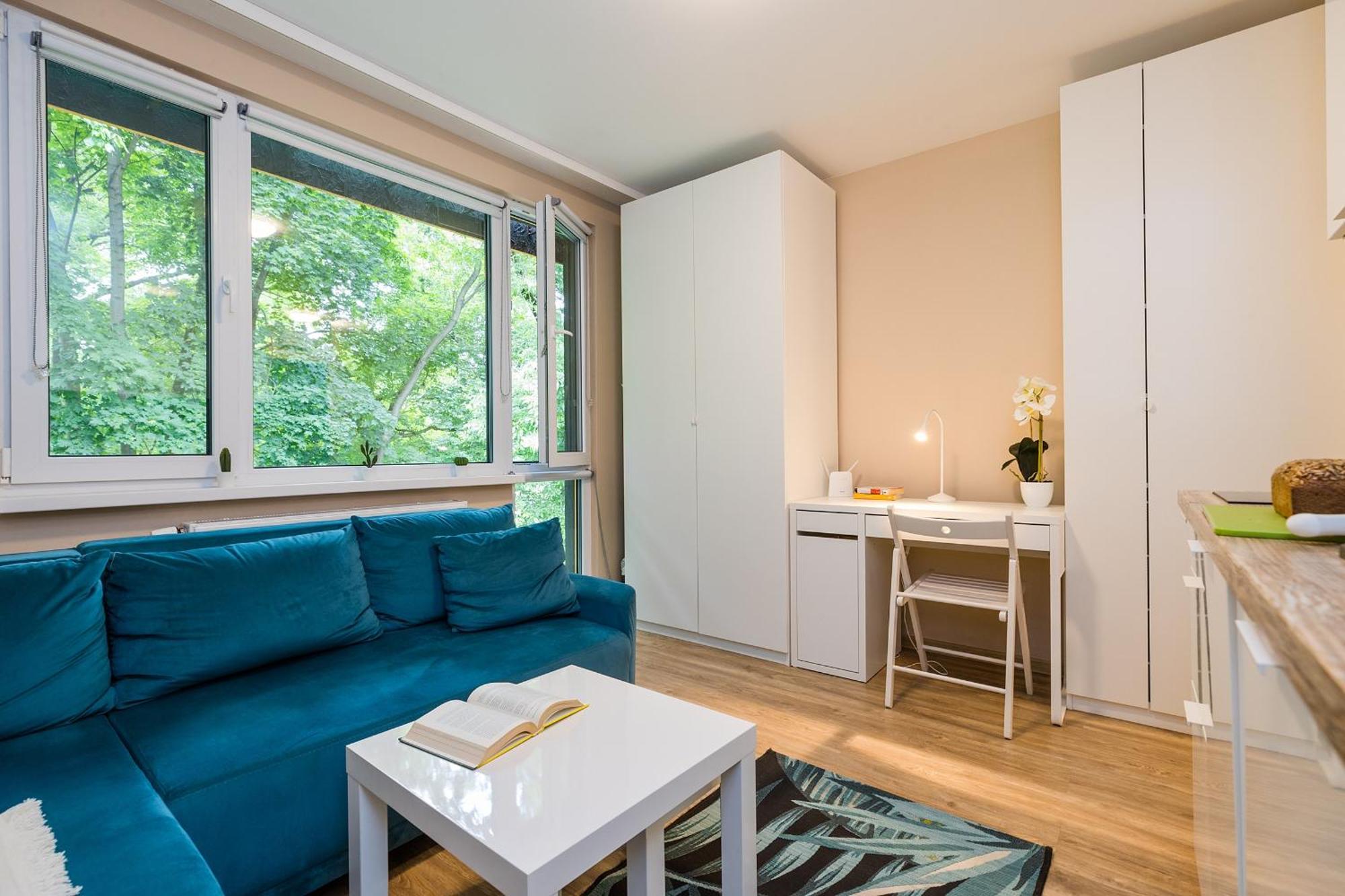 Apartment Shortstaypoland Batorego Warschau